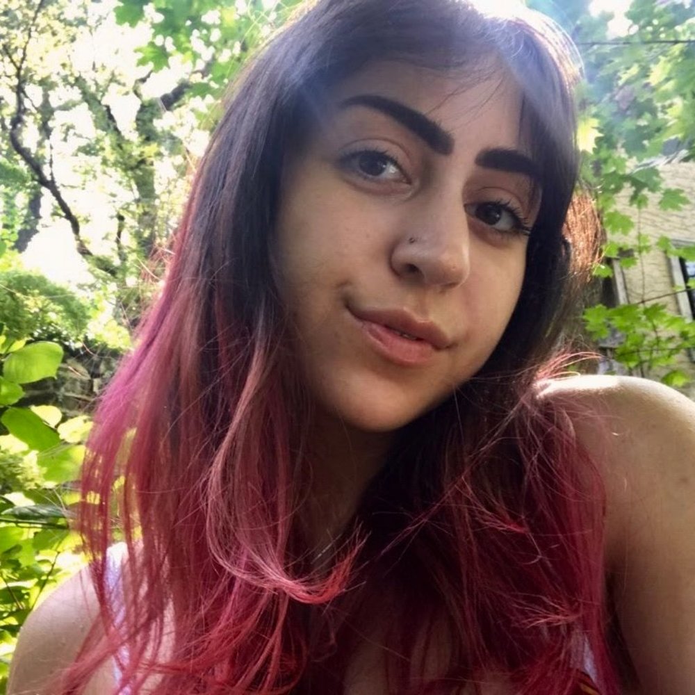 Meet your Posher, Emily